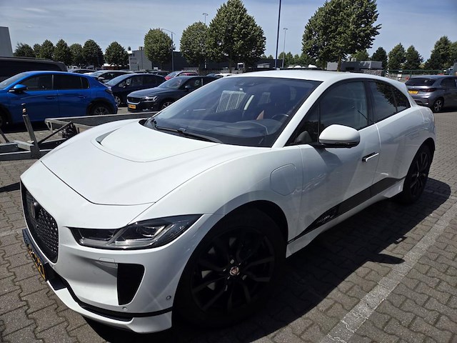 Elektrische jaguar i-pace 502 met kenteken xf-604-b - afbeelding 1 van  13