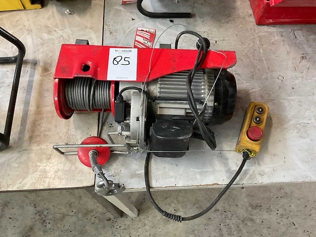 Elektrische kabeltakel - afbeelding 1 van  3