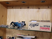Elektrische kantenfrees makita 3703. nieuw in doos. - afbeelding 1 van  2
