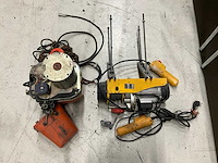 Elektrische kettingtakel (2x) - afbeelding 1 van  6