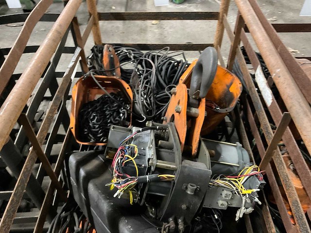 Elektrische kettingtakel (4x) - afbeelding 2 van  4