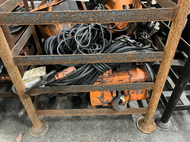 Elektrische kettingtakel (4x) - afbeelding 3 van  4