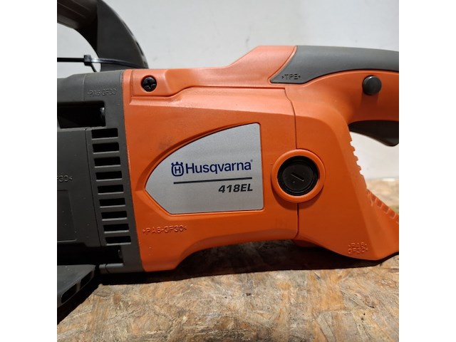 Elektrische kettingzaag, husqvarna , 418el - afbeelding 5 van  10