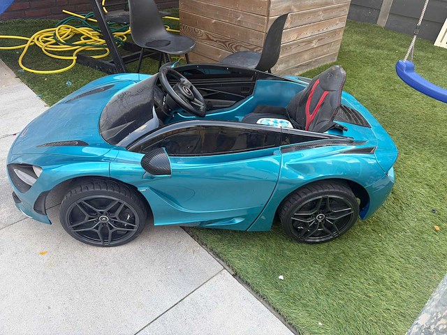 Elektrische kinder auto - afbeelding 1 van  3