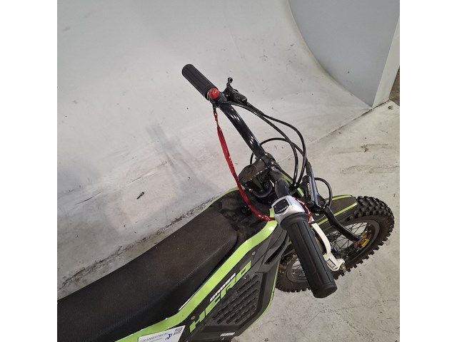 Elektrische kinder crossmotor, kuberg, hero cross - afbeelding 13 van  16