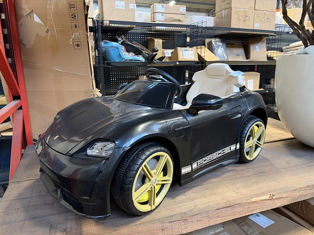 Elektrische kinderauto porsche - afbeelding 3 van  8