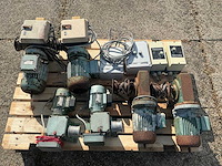 Elektrische liermotoren set voor gordijnregeling pluimveestal (3x) - afbeelding 1 van  7