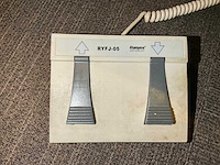 Elektrische massagetafel met voetpedaal - afbeelding 8 van  10