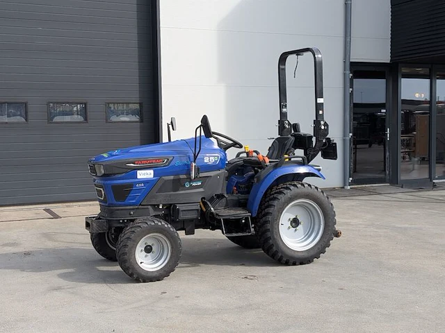 Elektrische mini trekker 4x4, farmtrac, 25g hst, 2023 - afbeelding 1 van  42