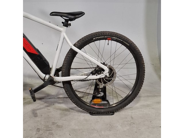 Elektrische mountainbike, b'twin, rockrider st 100 atb - afbeelding 5 van  14