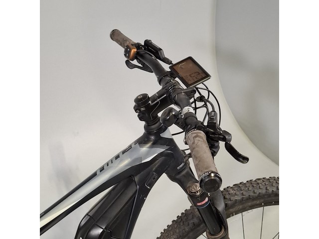 Elektrische mountainbike, giant, full-e - afbeelding 9 van  13