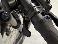 Elektrische mountainbike, la pierre, e-explorer - afbeelding 11 van  13