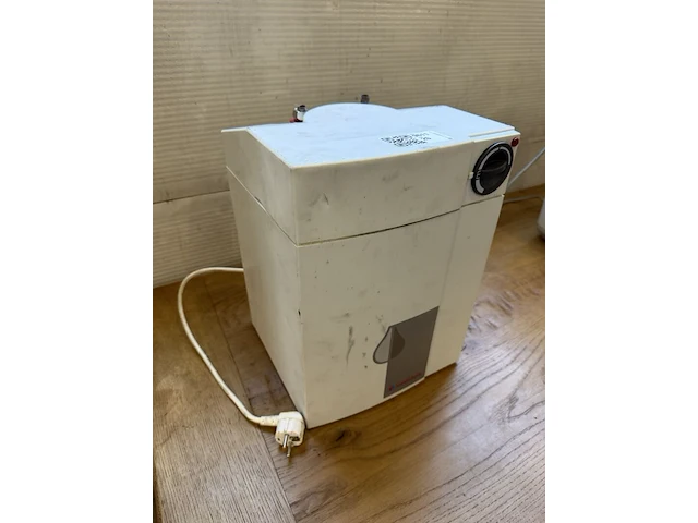 Elektrische onderbouwboiler / close-in boiler, inventum, edr 10, wit, 2.000 w | 8 bar | thermostaat - afbeelding 1 van  4
