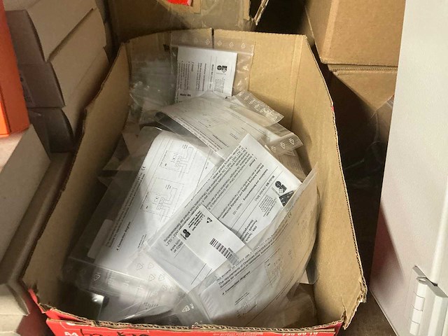 Elektrische onderdelen - afbeelding 5 van  12