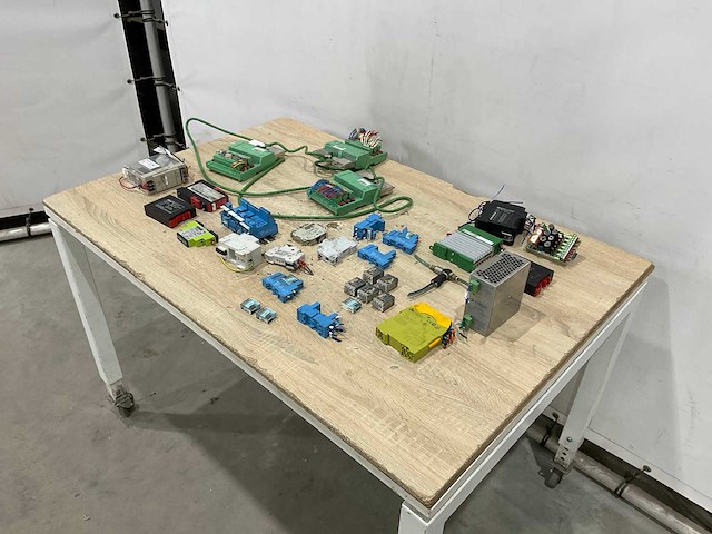 Elektrische onderdelen - afbeelding 1 van  7