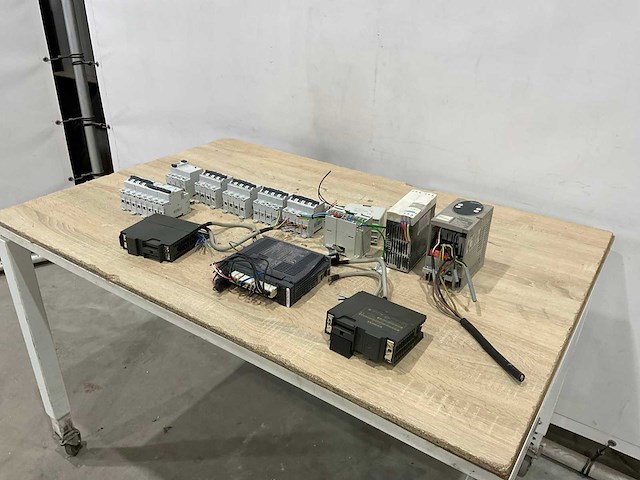 Elektrische onderdelen - afbeelding 1 van  6