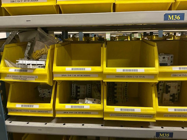 Elektrische onderdelen - afbeelding 11 van  85