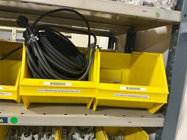 Elektrische onderdelen - afbeelding 35 van  85