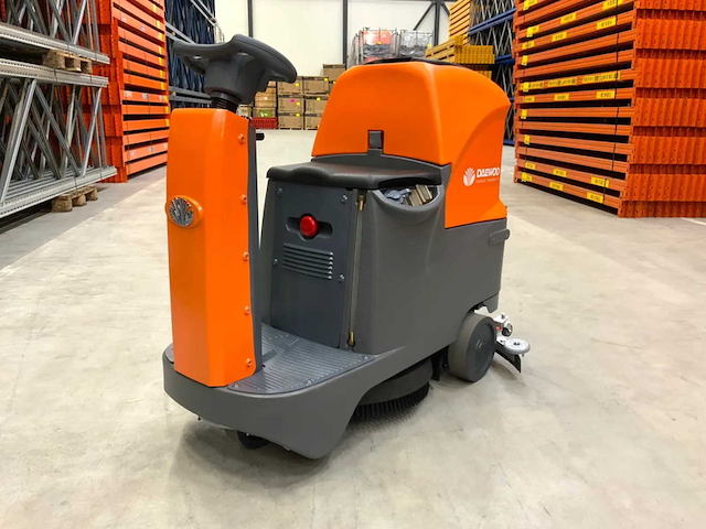 Elektrische op-zit schrobmachine, daewoo, daf fr70, 2026 - afbeelding 1 van  19