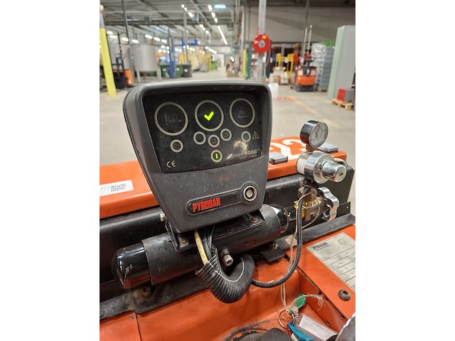 Elektrische pallettruck v.v. pyroban systeem toyota, lwe180, geschikt voor atex omgeving, bouwjaar 2005 - afbeelding 12 van  14