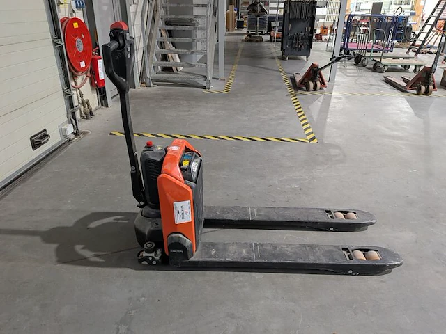 Elektrische palletwagen bt, lhe130, bouwjaar 2022 - afbeelding 8 van  14