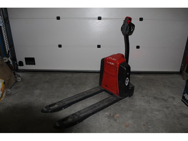 Elektrische palletwagen ep equipment type epl154. bouwjaar 2020. maximaal hefgewicht 1500 kg. afgelezen ure... - afbeelding 1 van  4