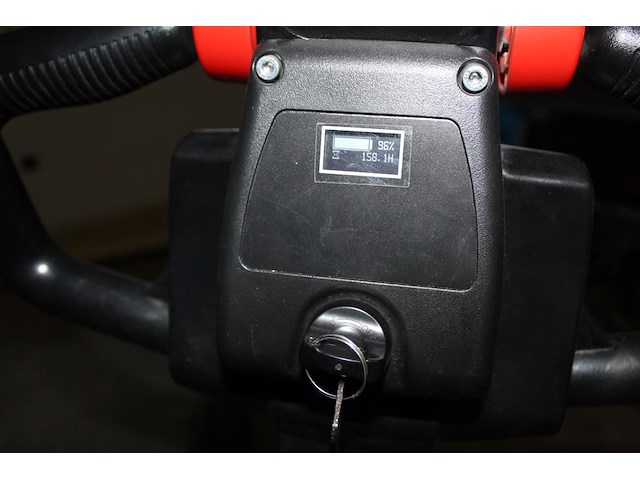 Elektrische palletwagen ep equipment type epl154. bouwjaar 2023. maximaal hefgewicht 1500 kg. afgelezen ure... - afbeelding 4 van  5