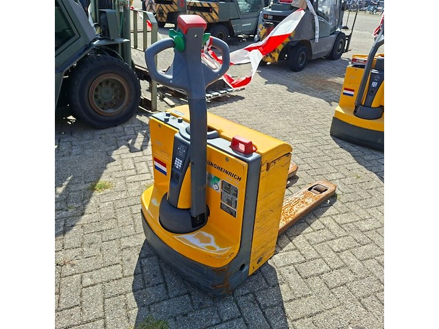 Elektrische palletwagen, jungheinrich, eje118 - afbeelding 3 van  8