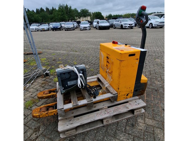 Elektrische palletwagen, jungheinrich, ele-18, 2002 - afbeelding 4 van  8