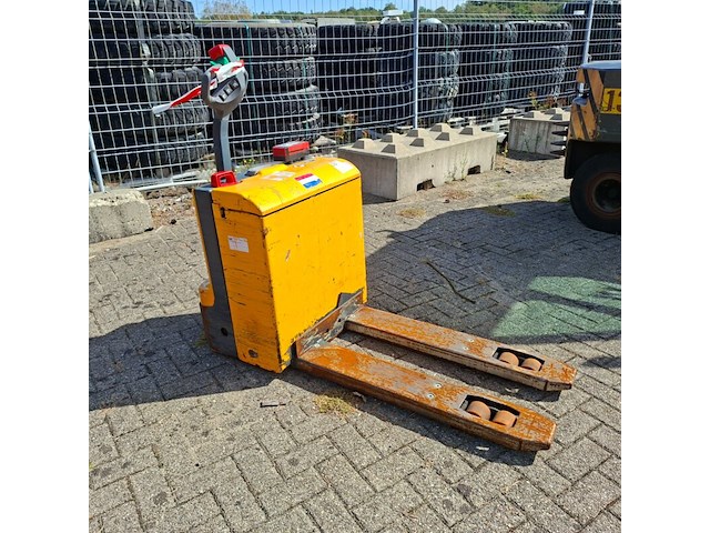 Elektrische palletwagen, jungheinrich, ele16 - afbeelding 2 van  9