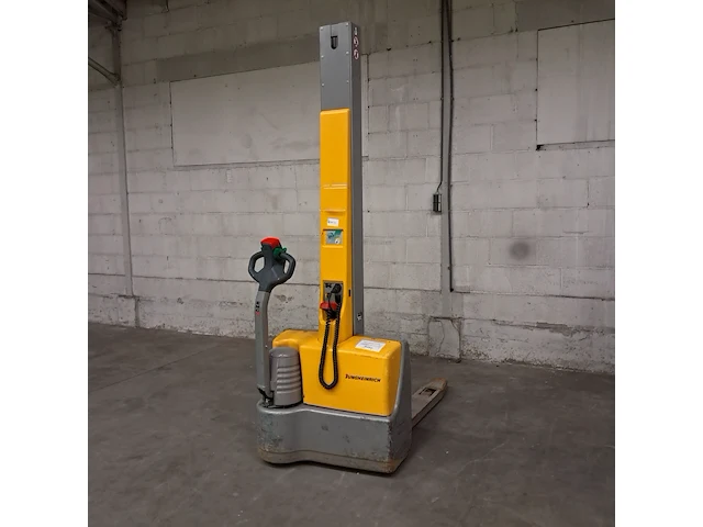 Elektrische palletwagen, jungheinrich, emc10, geel, 2003 - afbeelding 1 van  7