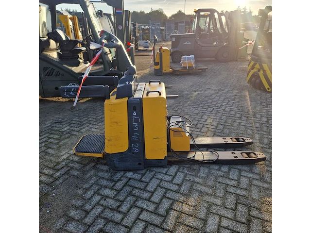 Elektrische palletwagen, jungheinrich, ere 220, 2004 - afbeelding 18 van  22