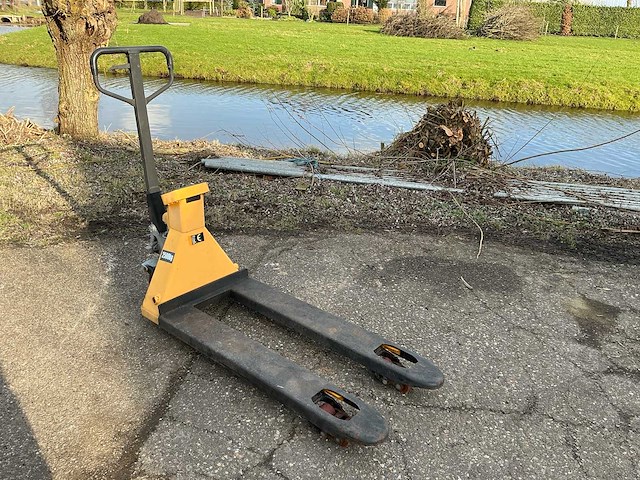 Elektrische palletwagen met weegfunctie - afbeelding 1 van  1