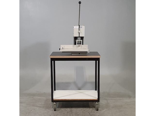 Elektrische papierboormachine, nagel, citoborma 111 - afbeelding 1 van  8