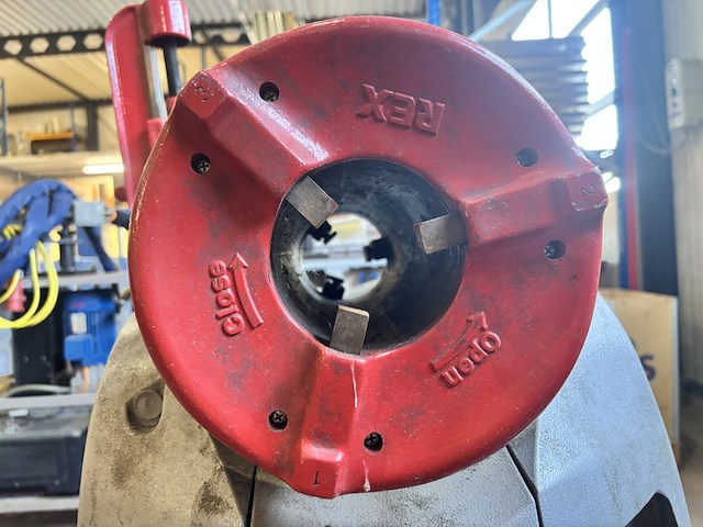 Elektrische pijpdraadsnijmachine, rex industries co. ltd., s80av, rood - afbeelding 11 van  11