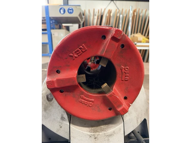 Elektrische pijpdraadsnijmachine, rex, s80av, grijs/rood, met voetpedaal en draadsnijkoppen - afbeelding 7 van  10