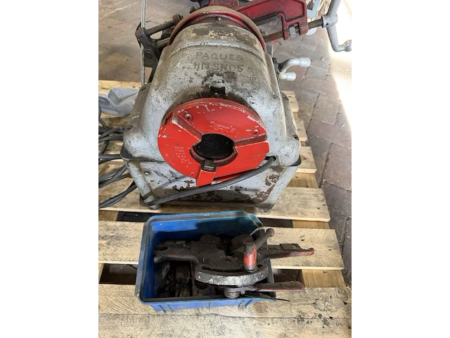 Elektrische pijpdraadsnijmachine, rothenberger / piset, p-60, grijs/rood, met losse gereedschappen - afbeelding 5 van  6