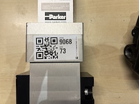 Elektrische pneumatische drukregelaar, parker - afbeelding 1 van  2