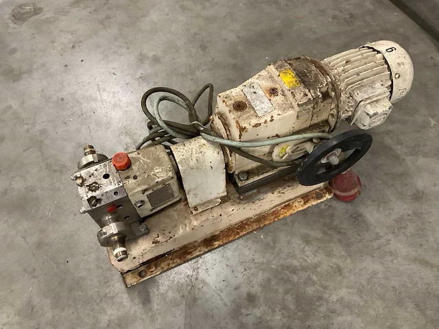 Elektrische pompunit - afbeelding 1 van  4