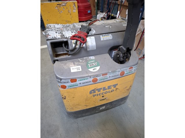 Elektrische pompwagen met lader atlet, piccolo pll180, bouwjaar 2008 - afbeelding 4 van  11