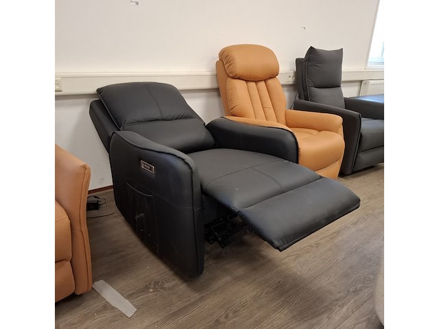Elektrische relaxfauteuil met massagefunctie, zwart - afbeelding 8 van  10