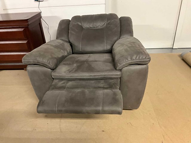 Elektrische relaxfauteuil - afbeelding 2 van  12