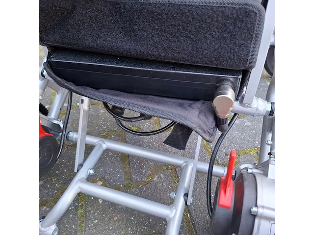Elektrische rolstoel sweetrich, sw6000b - afbeelding 13 van  13