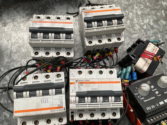 Elektrische schakelaars (11x) - afbeelding 2 van  3