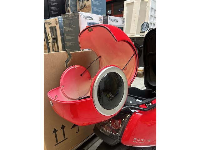 Elektrische scooter 45 km p/u met nederlands kenteken, edrive, milano+ - afbeelding 4 van  17