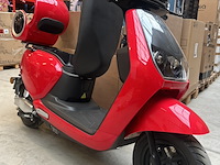 Elektrische scooter 45 km p/u met nederlands kenteken, edrive, milano+ - afbeelding 1 van  17