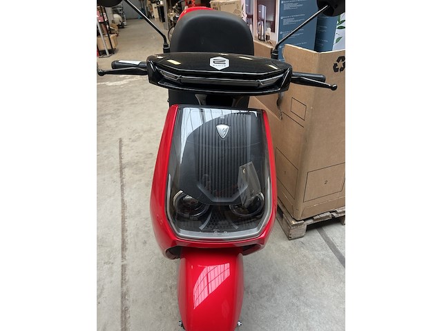 Elektrische scooter 45 km p/u met nederlands kenteken, edrive, milano+ - afbeelding 10 van  17