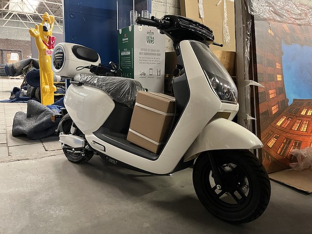 Elektrische scooter 45 km/uur e-drive - afbeelding 1 van  11