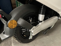 Elektrische scooter 45 km/uur e-drive - afbeelding 9 van  11