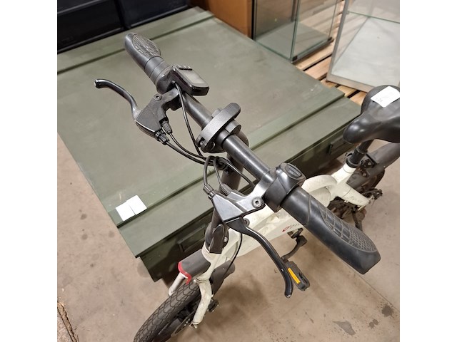 Elektrische scooter, dyu - afbeelding 15 van  27